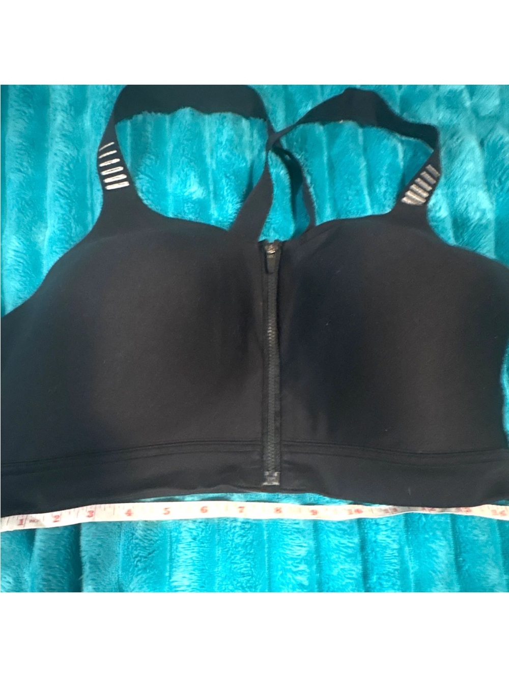 Under Armour Black Front-Zip Sports Bra with Strappy Back